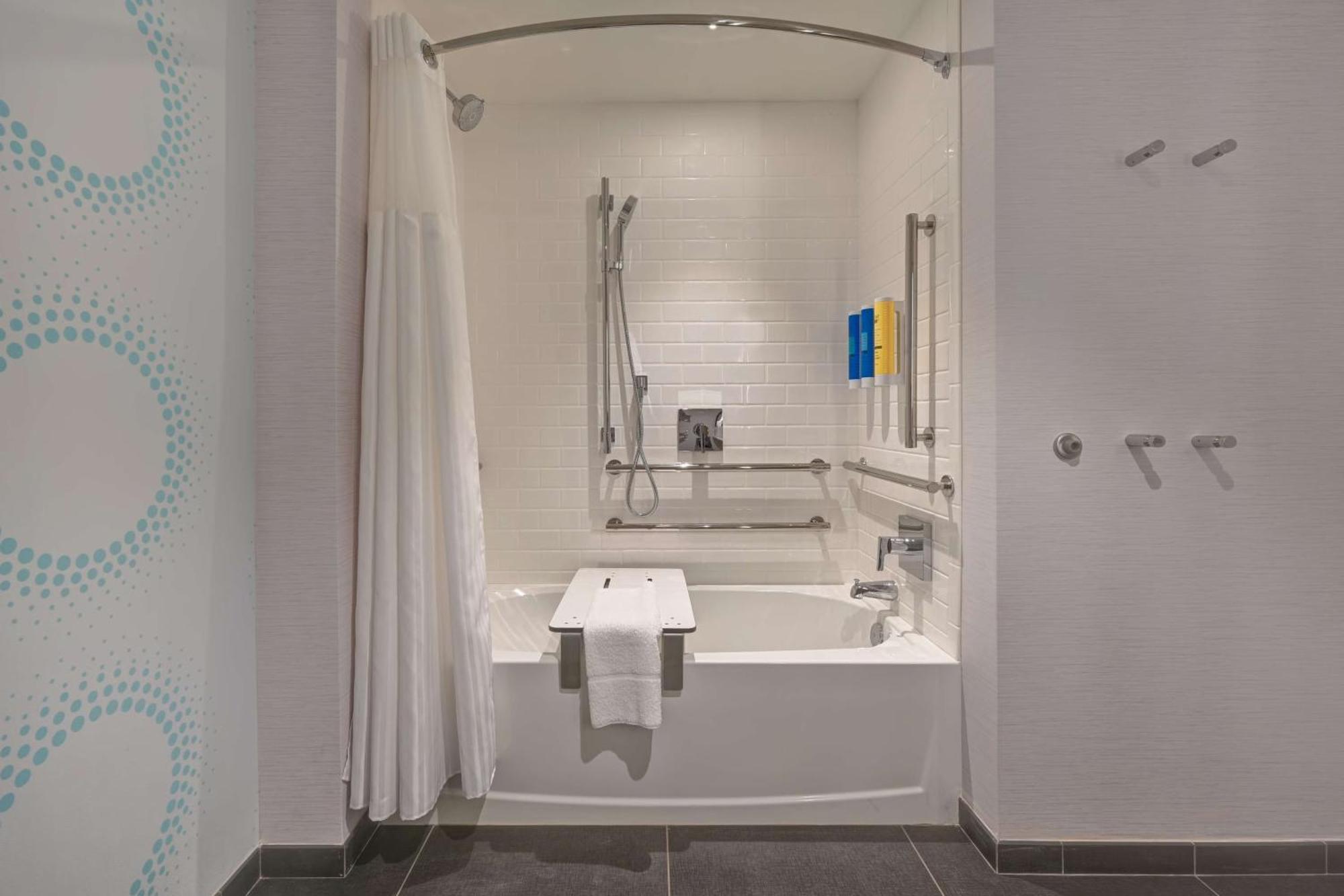 Tru By Hilton Mooresville Extérieur photo